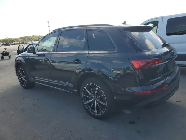 WA1LXBF77PD006805 2023 AUDI Q7 - Image 2