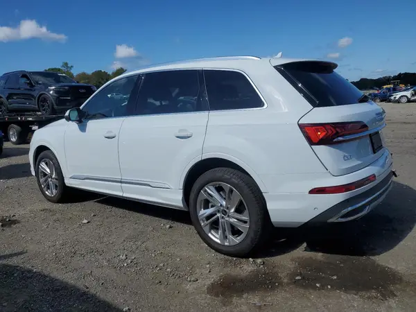 WA1LXBF77PD026570 2023 AUDI Q7 - Image 2