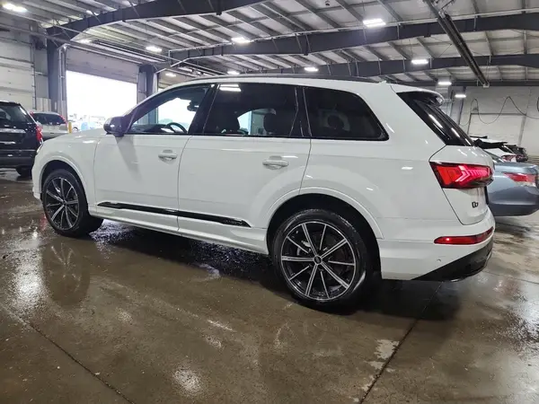 WA1LXBF77RD006757 2024 AUDI Q7 - Image 2