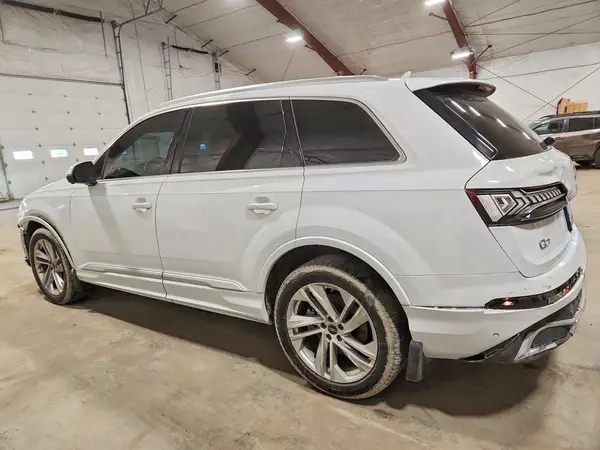 WA1LXBF78ND011802 2022 AUDI Q7 - Image 2