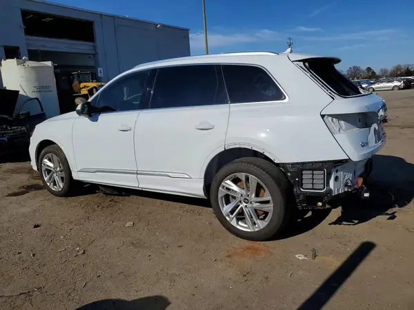 WA1LXBF78ND022024 2022 AUDI Q7 - Image 2