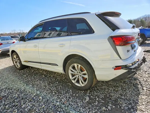 WA1LXBF79PD002254 2023 AUDI Q7 - Image 2