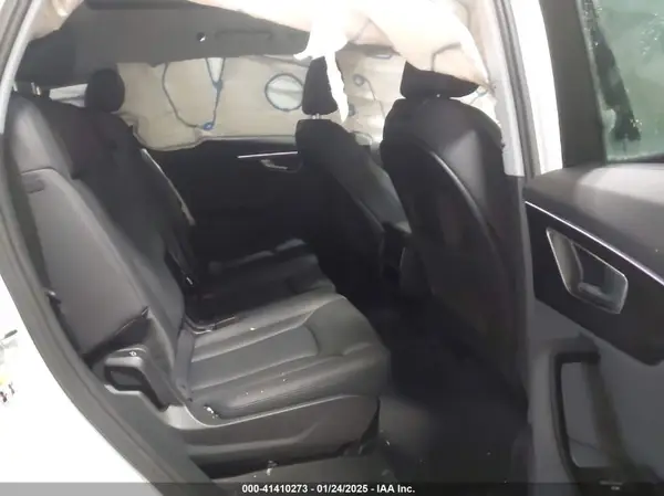 WA1LXBF79PD006076 2023 AUDI Q7 - Image 8