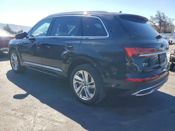 WA1LXBF79RD004315 2024 AUDI Q7 - Image 2