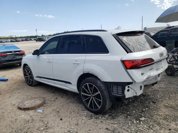 WA1LXBF7XND005841 2022 AUDI Q7 - Image 2