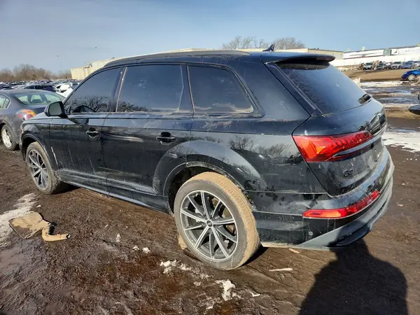 WA1LXBF7XND008691 2022 AUDI Q7 - Image 2