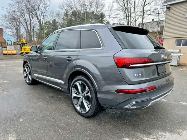 WA1LXBF7XND016550 2022 AUDI Q7 - Image 2