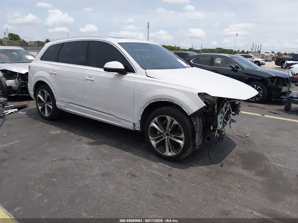 WA1LXBF7XPD012985 2023 AUDI Q7 - Image 1