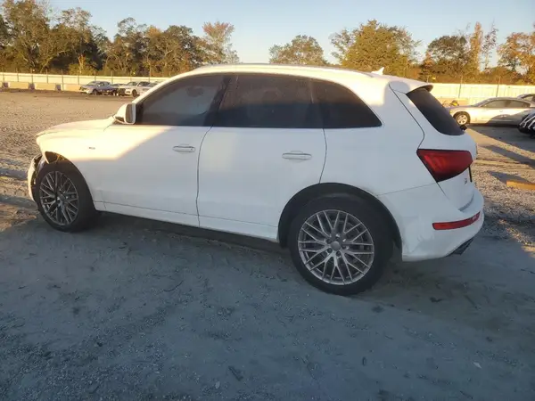 WA1M2AFP0HA085007 2017 AUDI Q5 - Image 2