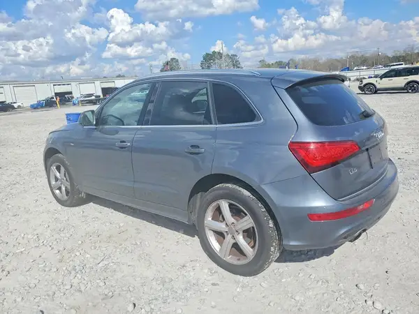 WA1M2AFP1HA057667 2017 AUDI Q5 - Image 2