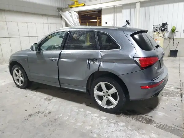 WA1M2AFP2HA043695 2017 AUDI Q5 - Image 2