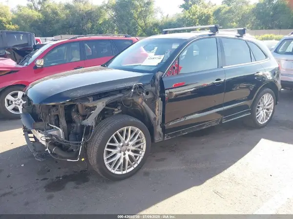 WA1M2AFP3HA037887 2017 AUDI Q5 - Image 2