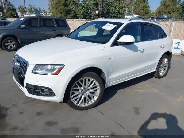 WA1M2AFP3HA052325 2017 AUDI Q5 - Image 2