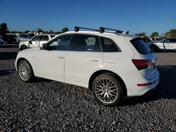 WA1M2AFP3HA063700 2017 AUDI Q5 - Image 2