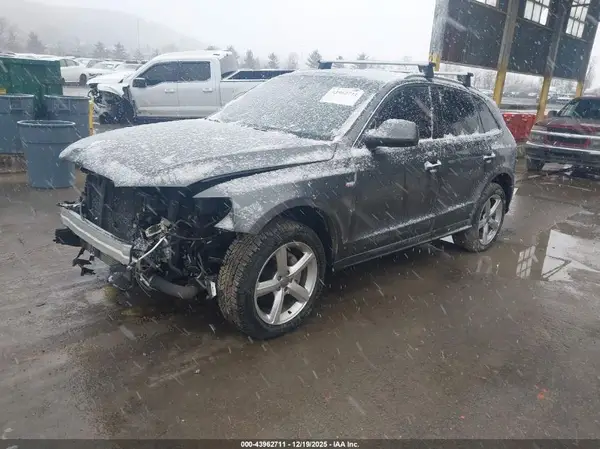WA1M2AFP3HA068489 2017 AUDI Q5 - Image 2