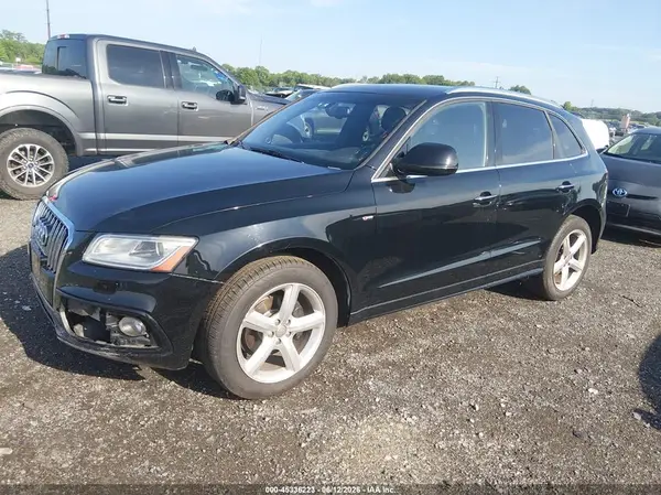 WA1M2AFP3HA070078 2017 AUDI Q5 - Image 2