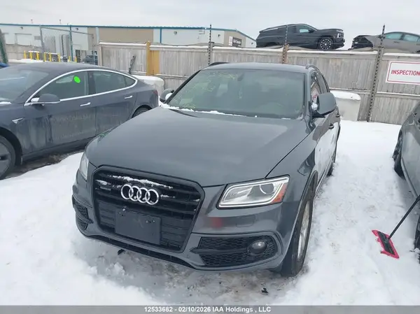 WA1M2AFP4HA011363 2017 AUDI Q5 - Image 2