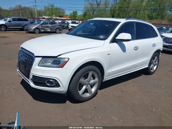 WA1M2AFP4HA068999 2017 AUDI Q5 - Image 2