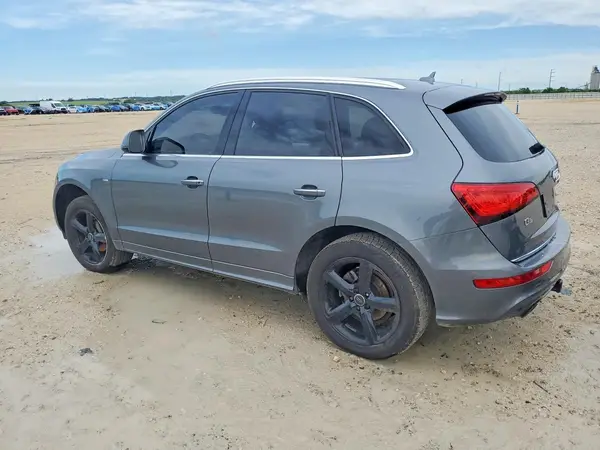 WA1M2AFP4HA095216 2017 AUDI Q5 - Image 2