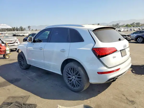 WA1M2AFP5HA048714 2017 AUDI Q5 - Image 2