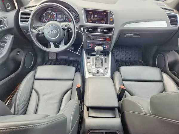 WA1M2AFP5HA071393 2017 AUDI Q5 - Image 8
