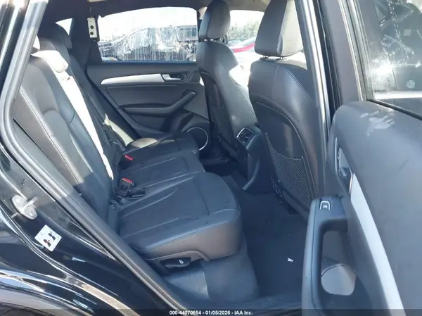 WA1M2AFP6HA039701 2017 AUDI Q5 - Image 8