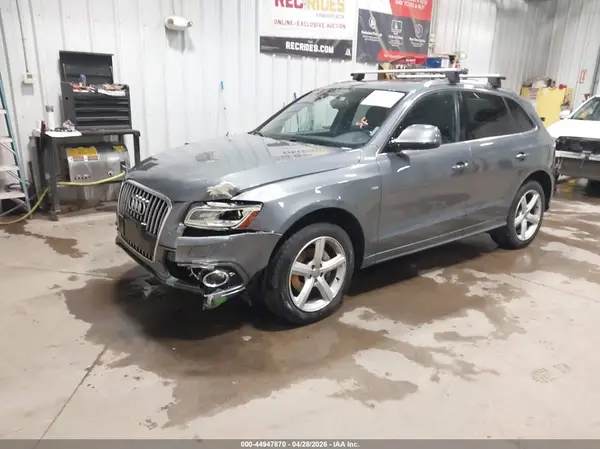 WA1M2AFP6HA096450 2017 AUDI Q5 - Image 2