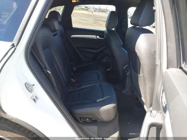 WA1M2AFP7HA031378 2017 AUDI Q5 - Image 8