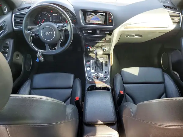 WA1M2AFP7HA047645 2017 AUDI Q5 - Image 8