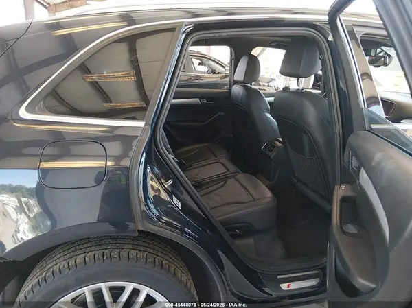 WA1M2AFP7HA049864 2017 AUDI Q5 - Image 8