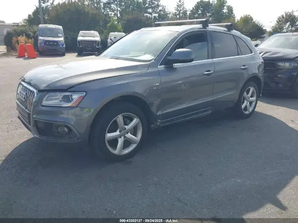 WA1M2AFP7HA060654 2017 AUDI Q5 - Image 2