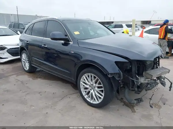 WA1M2AFP7HA061710 2017 AUDI Q5 - Image 1
