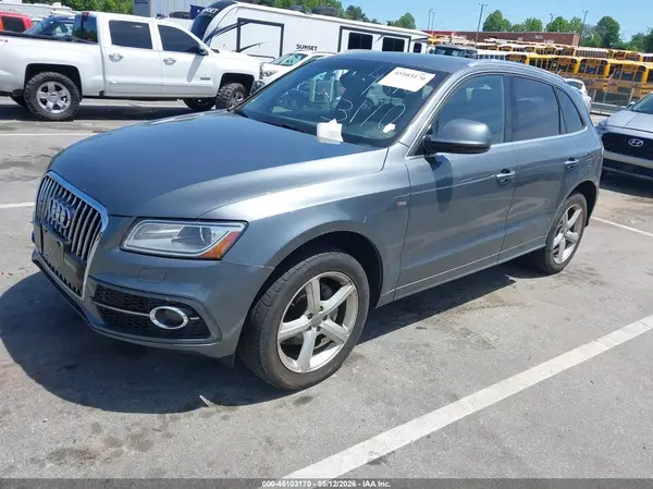 WA1M2AFP8HA093517 2017 AUDI Q5 - Image 2