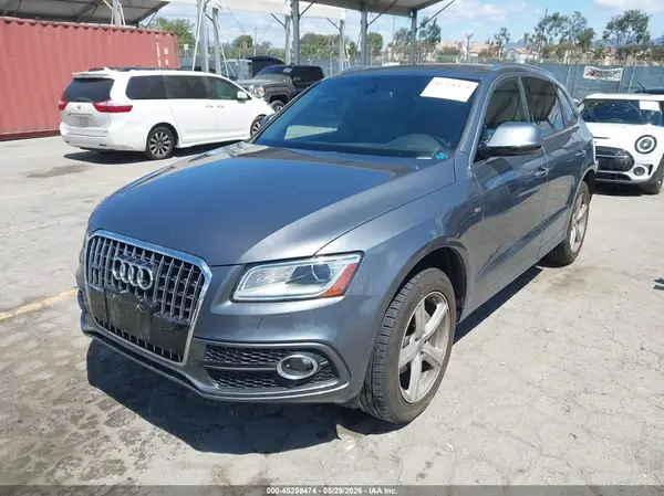 WA1M2AFP9HA043855 2017 AUDI Q5 - Image 2