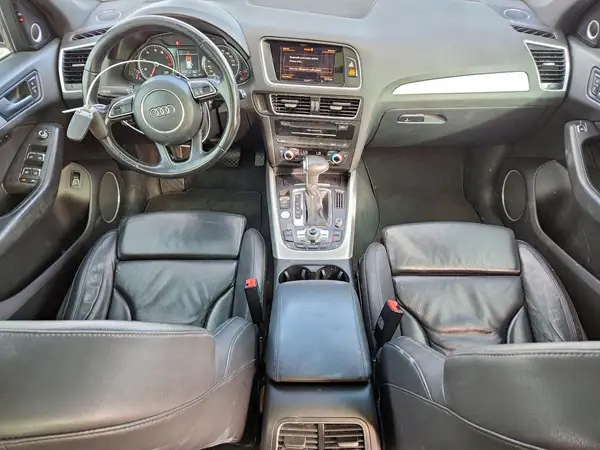 WA1M2AFPXHA054685 2017 AUDI Q5 - Image 8