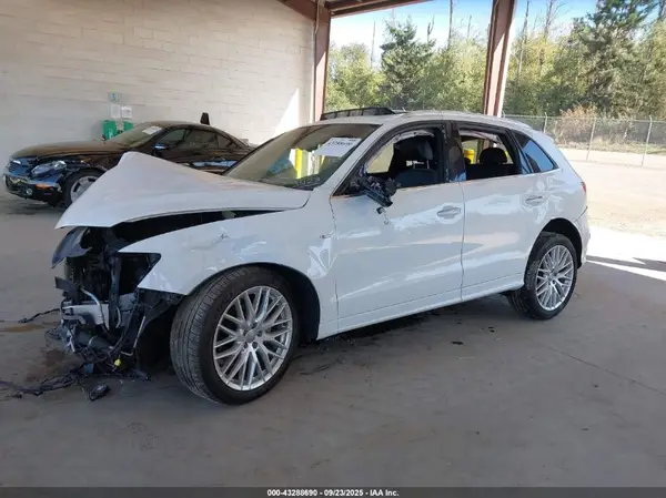 WA1M2AFPXHA093423 2017 AUDI Q5 - Image 2