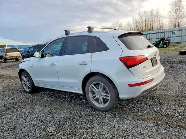 WA1M7AFP5GA004275 2016 AUDI Q5 - Image 2