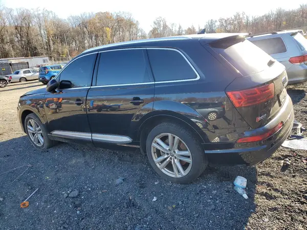 WA1MAAF72HD057355 2017 AUDI Q7 - Image 2