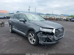 WA1MAAF72KD000967 2019 AUDI Q7