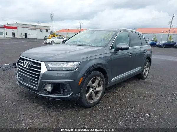WA1MAAF72KD000967 2019 AUDI Q7 - Image 2