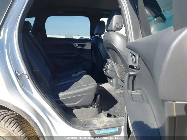 WA1MAAF77JD040086 2018 AUDI Q7 - Image 8