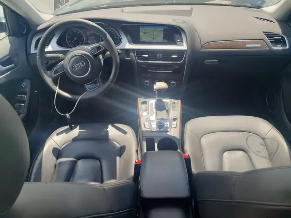 WA1UFAFL0GA010078 2016 AUDI A4 - Image 8