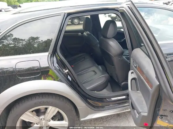 WA1UFAFL4GA016398 2016 AUDI A4 ALLROAD - Image 8
