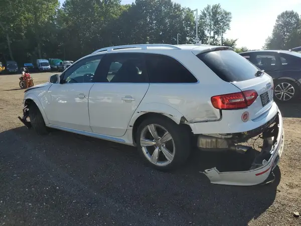WA1UFAFL5GA015633 2016 AUDI A4 ALLROAD - Image 2
