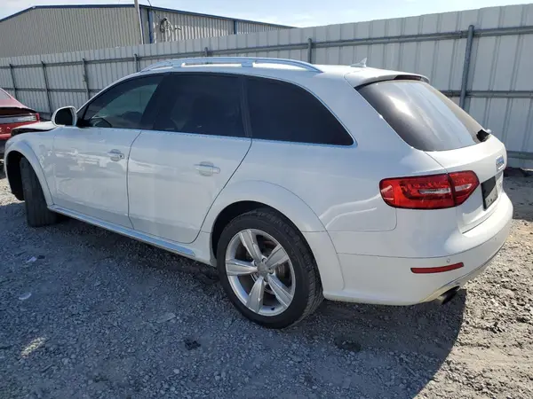 WA1UFAFL5GA016149 2016 AUDI A4 ALLROAD - Image 2