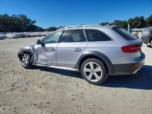 WA1UFAFL6GA000445 2016 AUDI A4 - Image 2