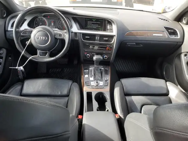 WA1UFAFL6GA011073 2016 AUDI A4 - Image 8