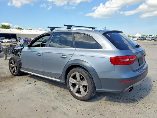 WA1UFAFLXGA007401 2016 AUDI A4 - Image 2
