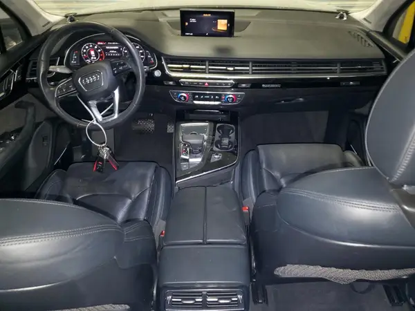 WA1VAAF70HD000124 2017 AUDI Q7 - Image 8