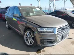 WA1VAAF70HD008675 2017 AUDI Q7